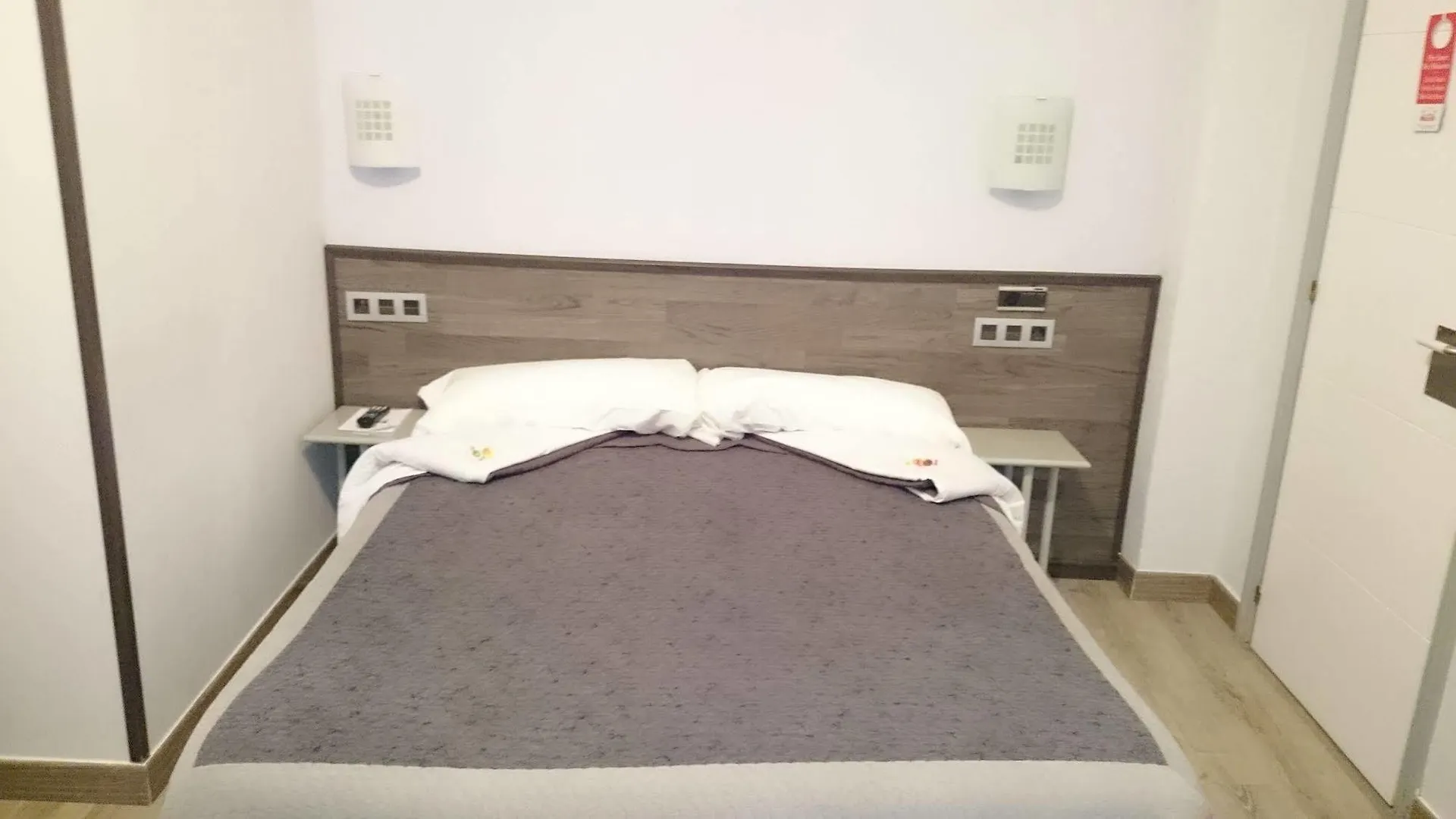 Pension Donostiarra San Sebastian 2*,  Spain